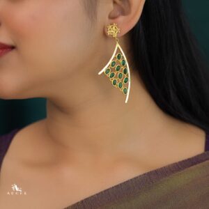 Elite Glossy Feathery Earring