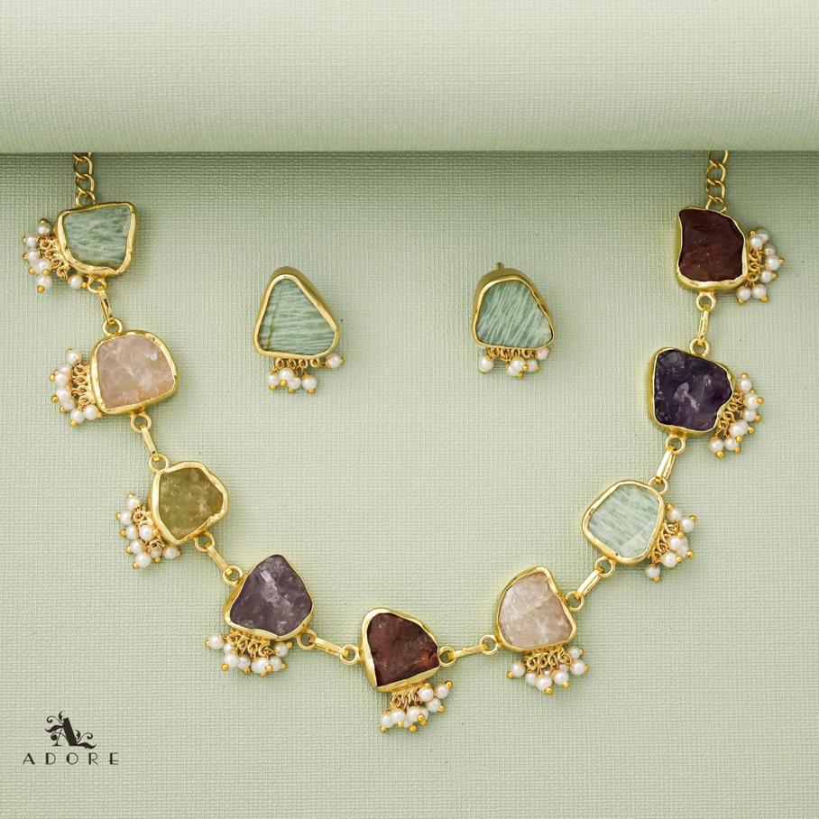 Alessandria Raw Stone Pearl Short Neckpiece With Earring - Image 24