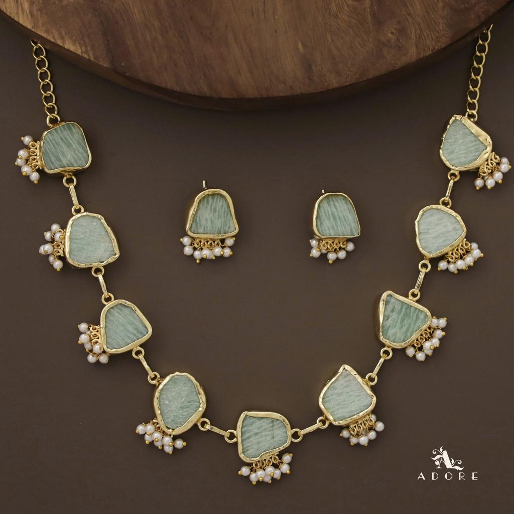 Alessandria Raw Stone Pearl Short Neckpiece With Earring - Image 20