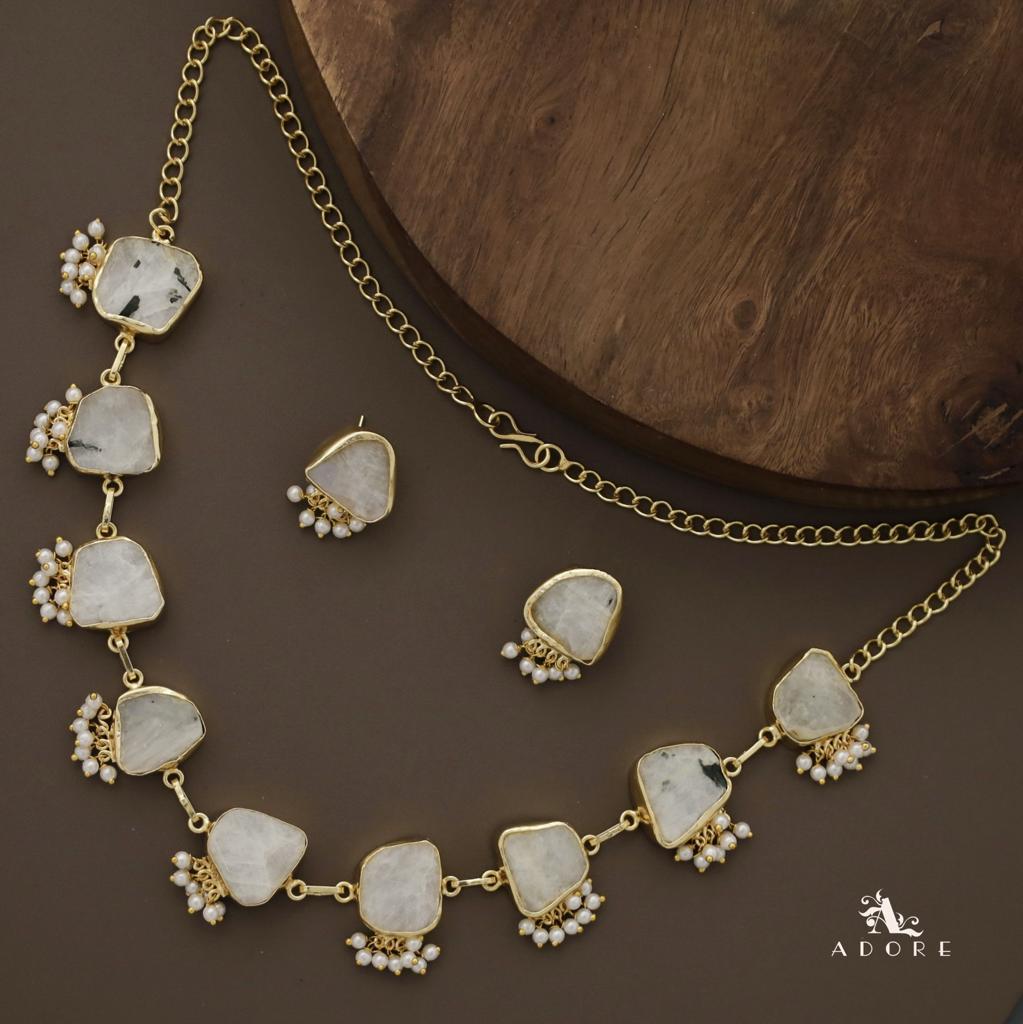 Alessandria Raw Stone Pearl Short Neckpiece With Earring - Image 19